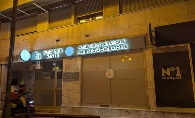 Réalisation d'une enseigne pour un Institut à Cannes, Cannes, L'impression Cannoise